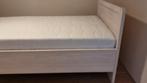 Bed frame with mattress, Ophalen, Zo goed als nieuw, Twijfelaar, 120 cm
