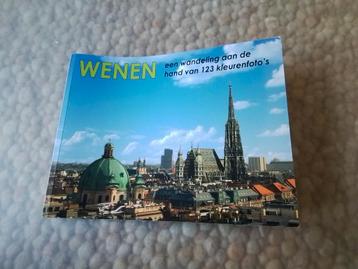 Wenen: Wandeling in Beeld (123 kleurenfoto's) beschikbaar voor biedingen
