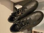 Voetbalschoenen Adidas Predator Zaal zwart maat 38.5, Maat XS of kleiner, Ophalen of Verzenden, Zo goed als nieuw, Schoenen