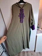Mooie Khaki Djellaba met paarse details, Maat 42/44 (L), Nieuw, Ophalen of Verzenden, Geen merk