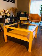 Hulsta Salontafel met glazen blad, Ophalen, 100 tot 150 cm, Vierkant, 50 tot 100 cm