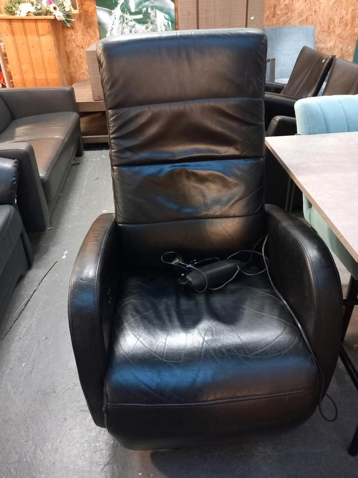 Sta op stoel met accu & oplader, Huis en Inrichting, Fauteuils, Gebruikt, Leer, Metaal, 75 tot 100 cm, 75 tot 100 cm, Ophalen