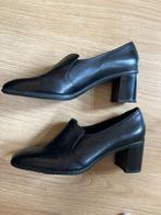 Moderne zwarte schoen van zacht leer maat 11M van Rockport, Kleding | Dames, Schoenen met lage hakken, Zwart, Nieuw, Ophalen of Verzenden