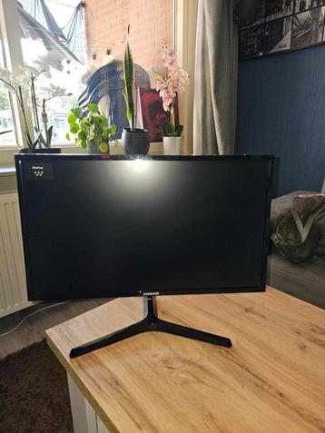 Samsung Monitor 24" LS24F356FHU Zwart beschikbaar voor biedingen