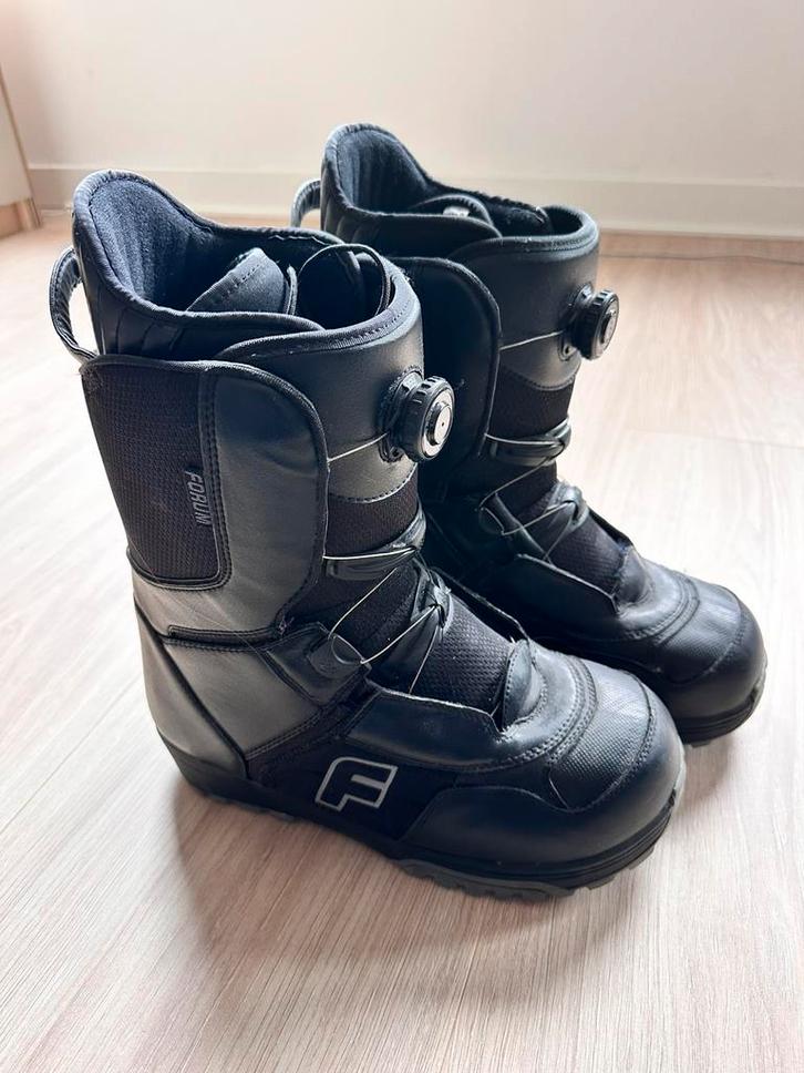 Forum Snowboard boots boa sluiting, Sport en Fitness, Snowboarden, Zo goed als nieuw, Schoenen, Ophalen of Verzenden
