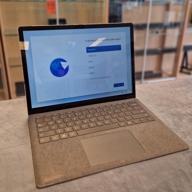 Microsoft Surface 3 Intel Core i5-1035G7 8GB 128GB SSD Windo, Computers en Software, Windows Laptops, Zo goed als nieuw