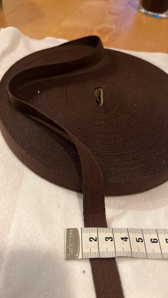 Keperband / Visgraatband – 15 mm breed, 50 meter rol, Hobby en Vrije tijd, Naaien en Fournituren, Zo goed als nieuw, Lint, Band of Elastiek