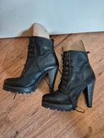 Invito hakschoenen 38, Ophalen of Verzenden, Zo goed als nieuw, Sneakers of Gympen