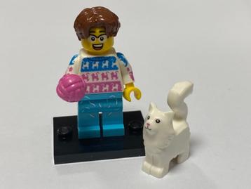 Lego Series 27 Minifiguur col27-11 Cat Lover beschikbaar voor biedingen