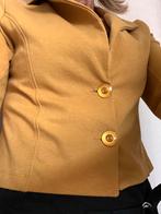 Jasje, Ophalen of Verzenden, Zo goed als nieuw, Maat 38/40 (M), Geel