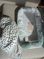 Albero Babynest  &  Doomoo voedingskussen met wasbare hoezen, Kinderen en Baby's, Babywiegjes en Ledikanten, Overige typen, Gebruikt