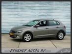 Volkswagen Polo 1.0 TSI Velgen Carplay Adapt Cruise Navi, Voorwielaandrijving, Stof, Gebruikt, Euro 6