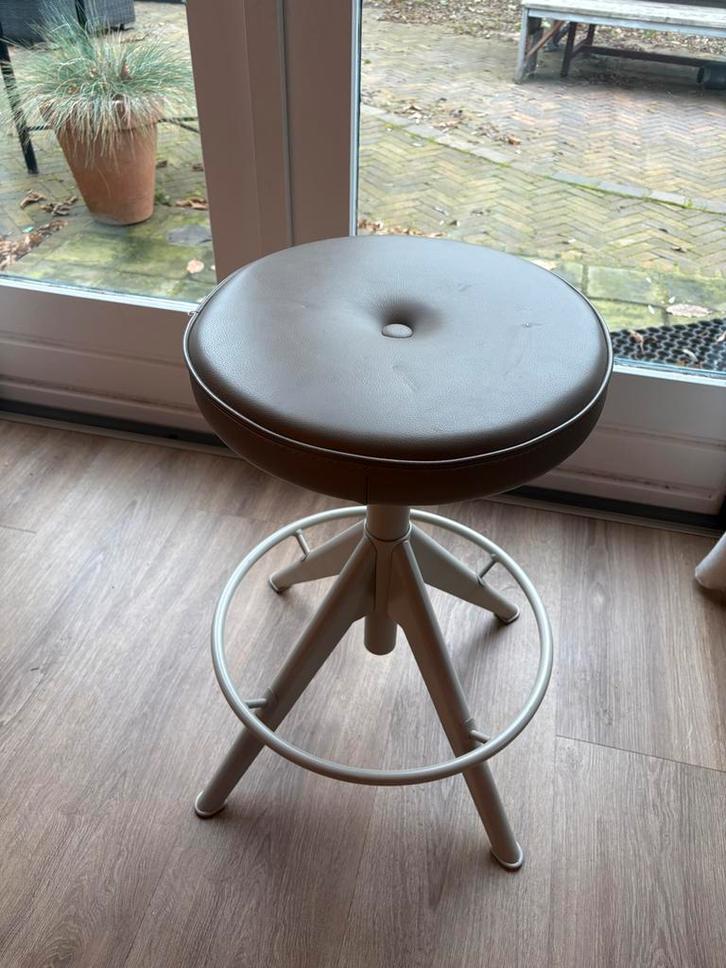 Ikea TROLLBERGET Zit-Sta Kruk, Huis en Inrichting, Bureaustoelen, Gebruikt, Ophalen