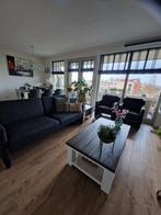 Nette Inboedel: Bank, Fauteuils, Tafels, Huis en Inrichting, Ophalen, Zo goed als nieuw, Driepersoons, Rechte bank