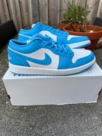 Te koop nieuw paar nike air jordan 1 low in maat 42,5 (42.5), Blauw, Nike, Nieuw, Ophalen of Verzenden