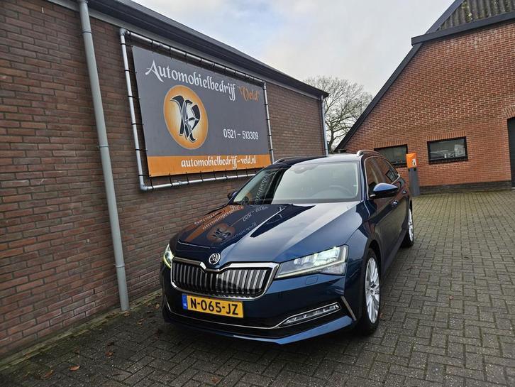 Skoda Superb Combi 1.4 TSI iV Business Edition Plus, Auto's, Skoda, Particulier, Te koop, Superb, ABS, Achteruitrijcamera, Adaptive Cruise Control