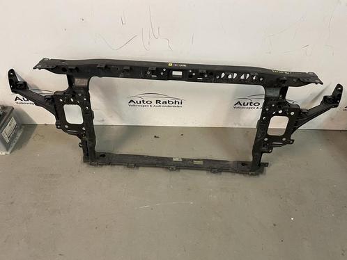 Hyundai I30 voorfront 2017  64101-G4000, Auto-onderdelen, Carrosserie en Plaatwerk, Bumper, Gebruikt, Ophalen of Verzenden