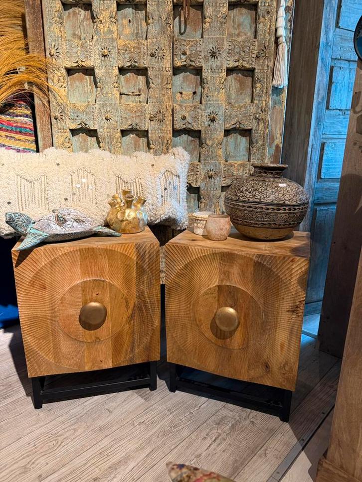 Prachtige India/ Ibiza style nachtkastjes, Huis en Inrichting, Slaapkamer | Nachtkastjes, Zo goed als nieuw, Hout, Ophalen of Verzenden