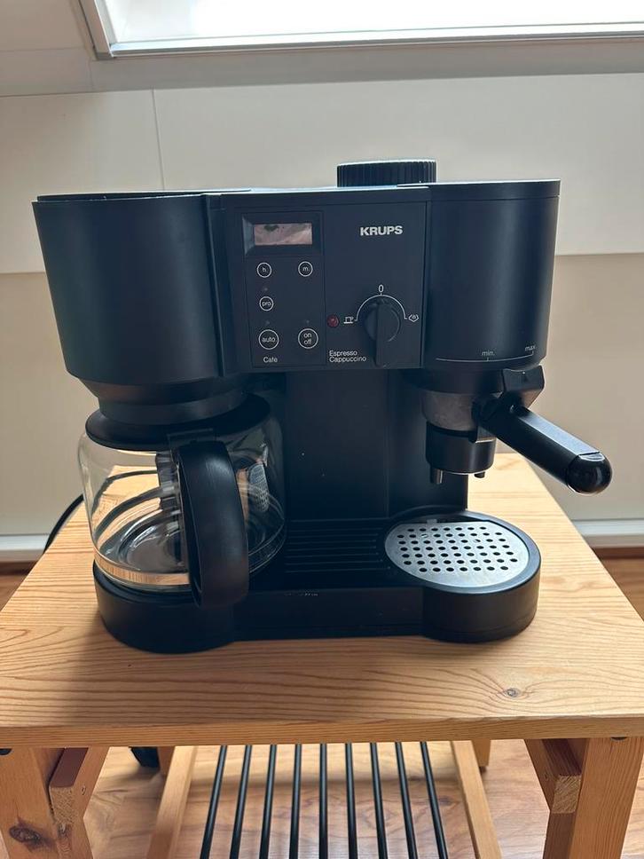 Krups 867 koffie expresso machine, Witgoed en Apparatuur, Koffiezetapparaten, Gebruikt, Espresso apparaat, Stoompijpje, Ophalen of Verzenden