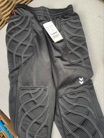 Keeperbroek Hummel – Maat 140/152 – Nieuw, met label  beschikbaar voor biedingen