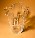 Kleine zakdoekvaas, waaiervaas van transparant glas, Overige kleuren, Ophalen of Verzenden, Minder dan 50 cm, Glas