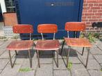 3x vintage kinder schoolstioeltje, Ophalen