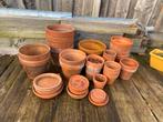 terracotta bloempotten en schotels., Ophalen, Gebruikt, Tuin, Rond