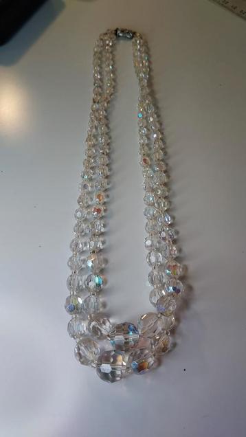 Ketting  beschikbaar voor biedingen