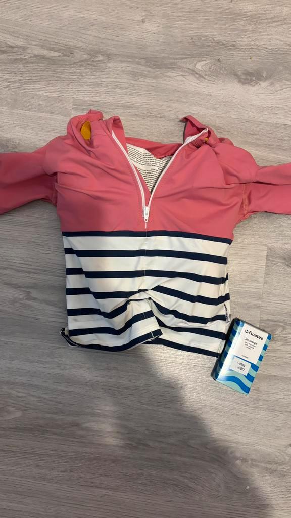 Anti-verdrink t-shirt, Kinderen en Baby's, Babykleding | Baby-zwemkleding, Zo goed als nieuw, Zwem-accessoire, Jongetje of Meisje
