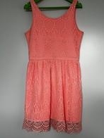 Koraalrood jurk maat 146 met kant roze zalm, Ophalen of Verzenden, Zo goed als nieuw, Meisje, Jurk of Rok