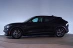 Ford Mustang Mach-E Extended RWD 98 kWh [ Panorama Leder Nav, Auto's, Automaat, Gebruikt, 750 kg, Zwart