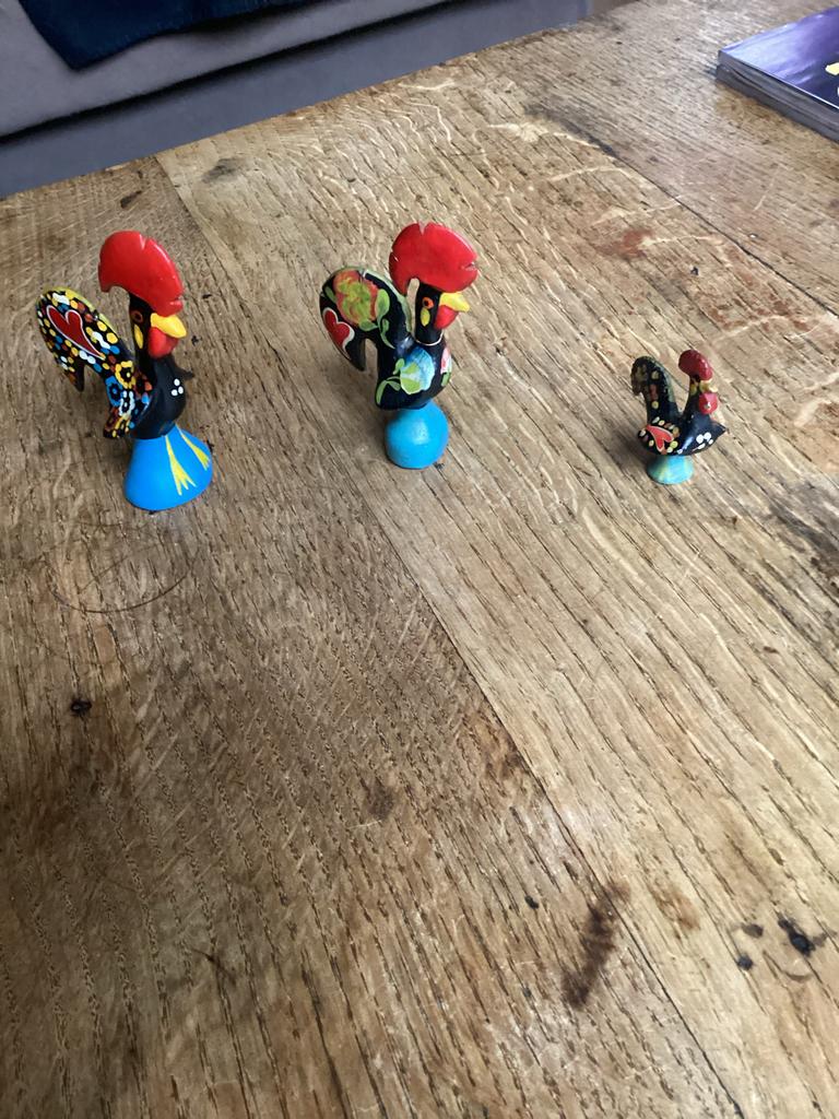Drie Barcelos haantjes, Ophalen of Verzenden, Dier