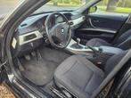 BMW 3-serie Touring 318i Business Line XENON/airco/CRUISE, Auto's, BMW, Euro 5, Achterwielaandrijving, Zwart, Origineel Nederlands