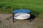 Vintage Salontafel met rotan mand en glazen blad, Huis en Inrichting, Ophalen, Gebruikt, 50 tot 100 cm, Glas
