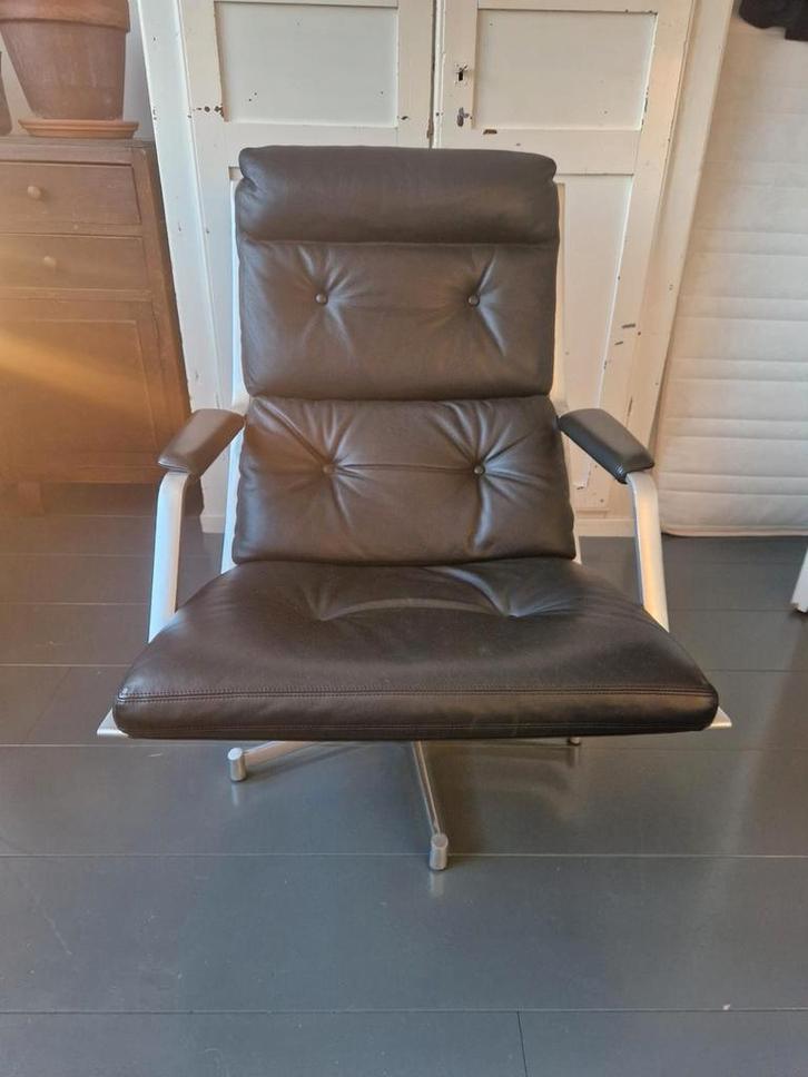 Lounge chair FK 85 pilotenstoel NIEUWSTAAT, Huis en Inrichting, Fauteuils, Zo goed als nieuw, 75 tot 100 cm, Ophalen of Verzenden