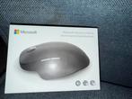 Nieuwe Microsoft Bluetooth Ergonomische Muis, Computers en Software, Muizen, Rechtshandig, Muis, Ergonomisch, Nieuw