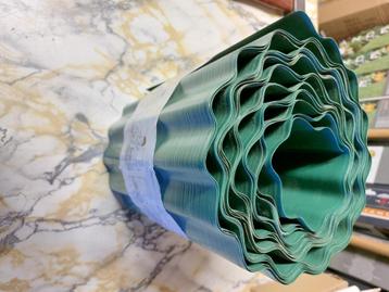 Nieuw grasrand 25 cm hoog beschikbaar voor biedingen