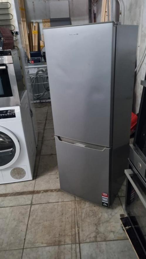 Inventum koelkast +/- 145 cm hoog., Huis en Inrichting, Keuken | Keukenbenodigdheden, Zo goed als nieuw, Ophalen of Verzenden