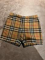 Burberry short  maat 104 origineel zgan, Broek, Ophalen of Verzenden, Zo goed als nieuw, Jongen