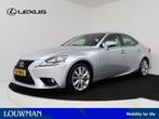 Lexus IS 300h First Edition | Navigatie | Camera | LM velgen, Auto's, Lexus, Automaat, Achterwielaandrijving, Gebruikt, Leder en Stof