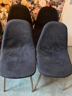 GRATIS vier grijze eetkamerstoelen, Ophalen, Gebruikt, Grijs, Vier