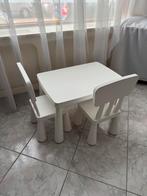 Mammut tafel met 2 stoelen, Kinderen en Baby's, Kinderkamer | Tafels en Stoelen, Ophalen, Zo goed als nieuw, Tafel(s) en Stoel(en)