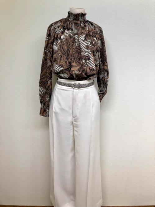 BLOUSE mt40/L CALIBAN SUPERLEUK met colletje, Kleding | Dames, Blouses en Tunieken, Zo goed als nieuw, Maat 38/40 (M), Bruin, Ophalen of Verzenden