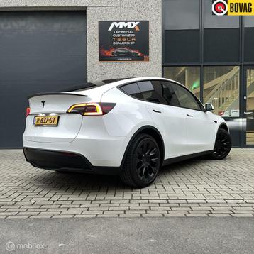 Tesla Model Y 2023 WIT RWD 2023 20" VELGEN MMX PACK beschikbaar voor biedingen