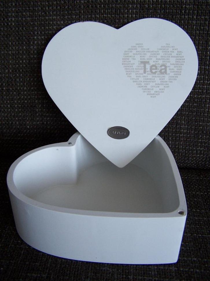 NIEUW! houten doos (HARTVORMIG) tea / thee, Hobby en Vrije tijd, Knutselen, Nieuw, Materiaal, Ophalen of Verzenden