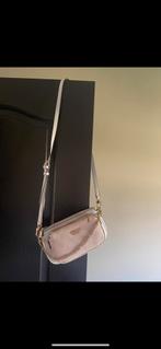 Guess tas, Sieraden, Tassen en Uiterlijk, Tassen | Schoudertassen, Ophalen of Verzenden, Zo goed als nieuw, Zwart