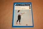 Jongleren - Geschiedenis, oefeningen en praktijk, Ophalen of Verzenden, Gelezen, Watersport en Hengelsport