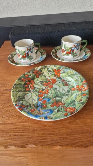 Gien kerst servies le houx 2 kop + schotels en 1 ontbijtbord beschikbaar voor biedingen