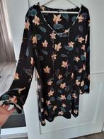 Zwarte jurk met bladeren print - Norah, Zwart, Maat 46/48 (XL) of groter, Ophalen of Verzenden, Zo goed als nieuw