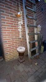 Decoratie oude bouw ladder, Doe-het-zelf en Verbouw, Ladders en Trappen, Ophalen, Zo goed als nieuw, Minder dan 2 meter